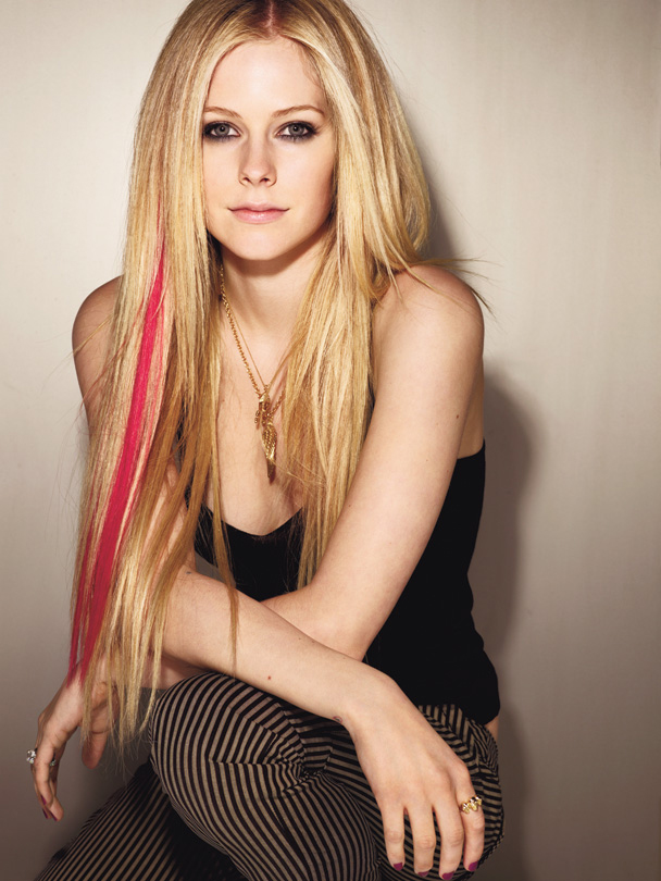 avril_lavigne348_4614cdf5276e7[1].jpg